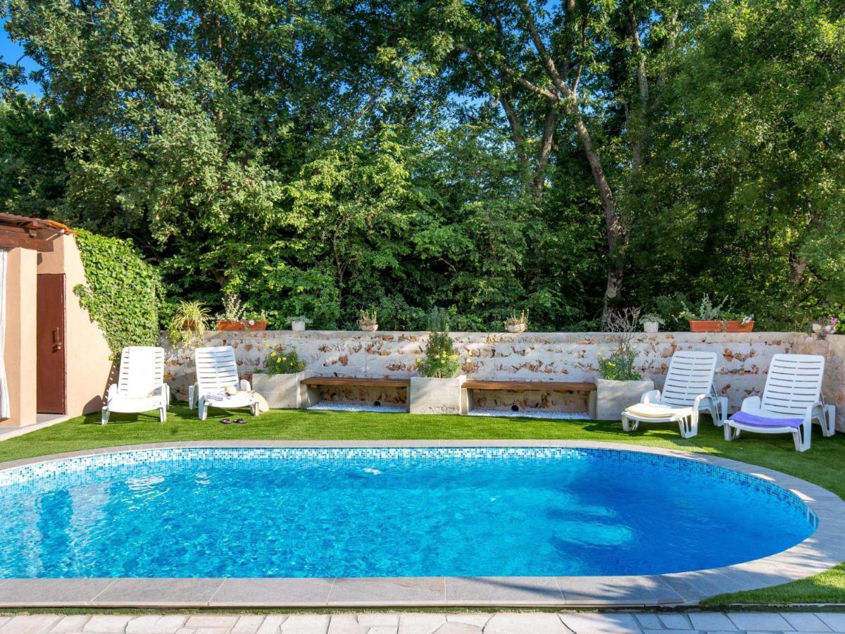 Dobrinj Holiday Home Mikac - Mlk136 By Interhome מראה חיצוני תמונה
