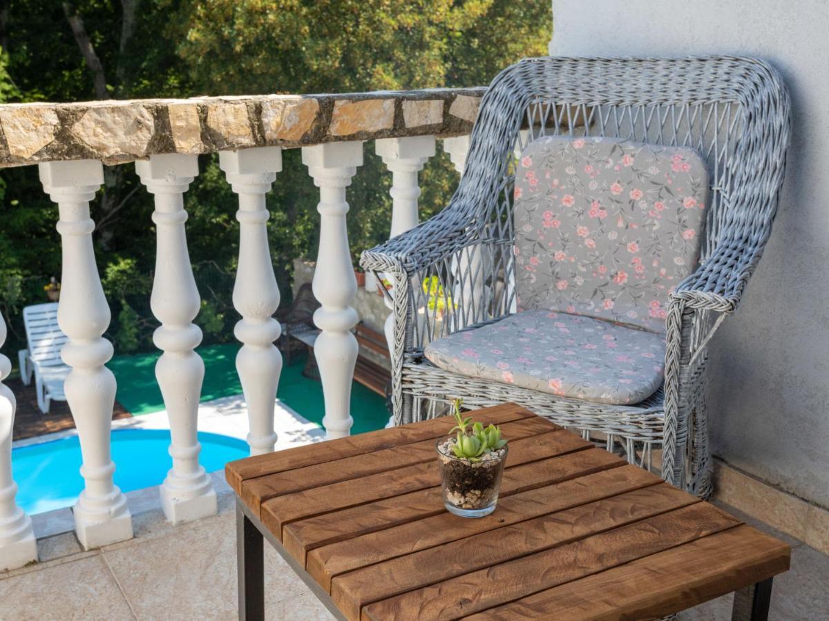Dobrinj Holiday Home Mikac - Mlk136 By Interhome מראה חיצוני תמונה