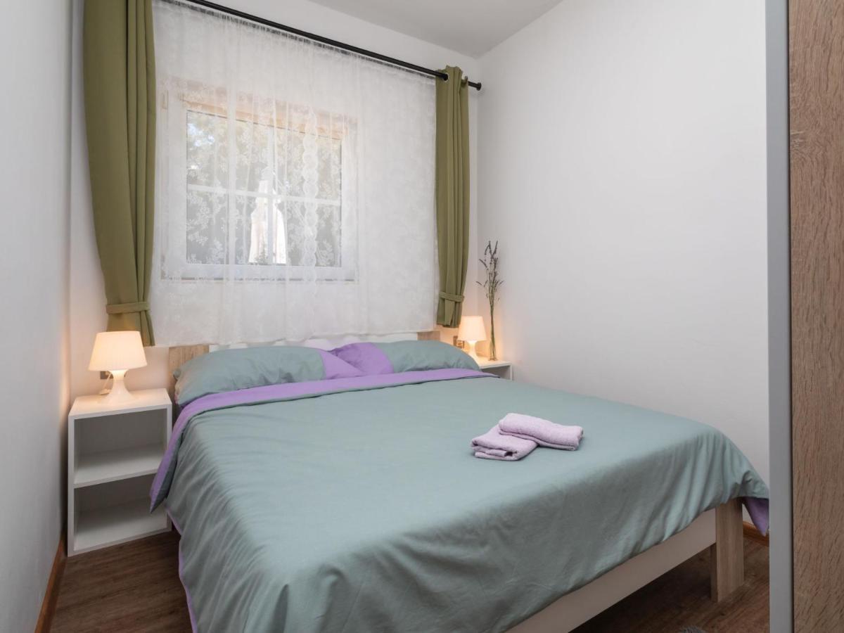 Dobrinj Holiday Home Mikac - Mlk136 By Interhome מראה חיצוני תמונה