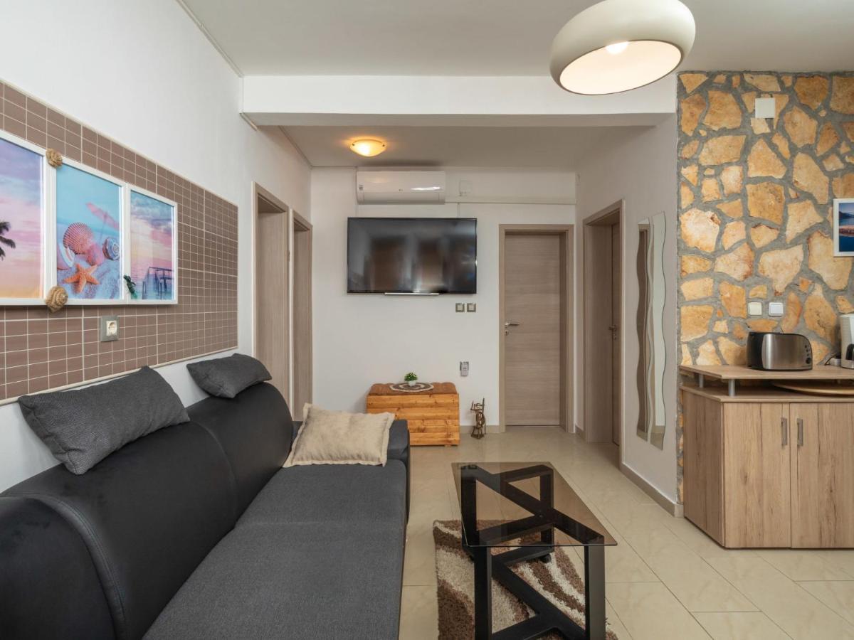 Dobrinj Holiday Home Mikac - Mlk136 By Interhome מראה חיצוני תמונה