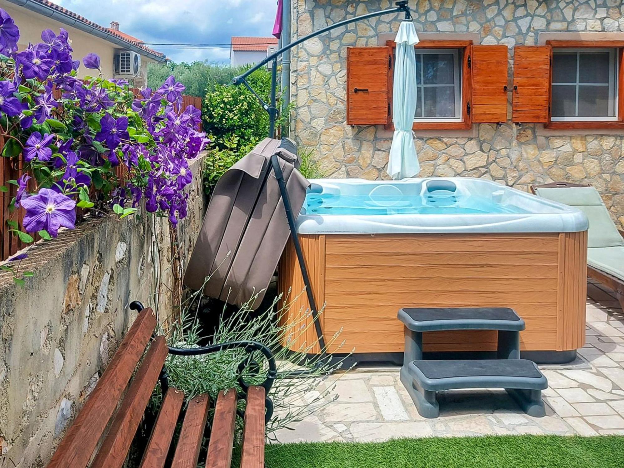 Dobrinj Holiday Home Mikac - Mlk136 By Interhome מראה חיצוני תמונה